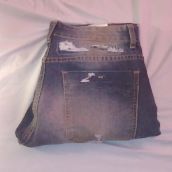 jeans - Picture 5 of 10